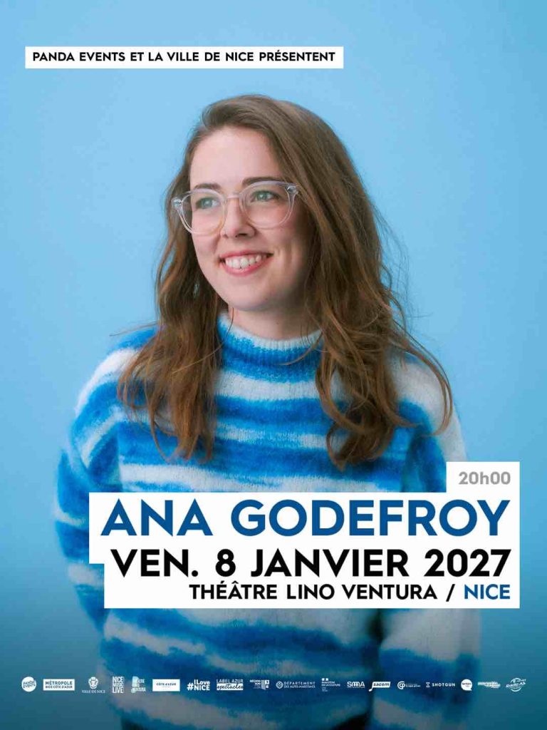 Affiche du spectacle d’Ana Godefroy au Théâtre Lino Ventura à Nice le 8 janvier 2027 à 20h00, sur fond bleu avec portrait de l’humoriste.